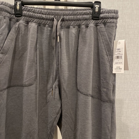 Leg3nd Athletic Pants with pockets NWT Large - Picture 2 of 8